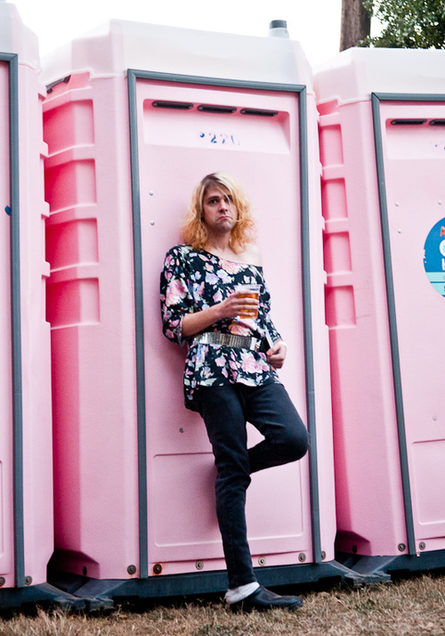 Ariel+Pinks+Haunted+Graffiti+pink.png